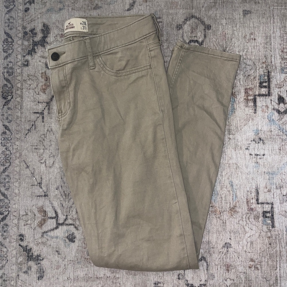 Hollister Super Skinny Khaki Pants